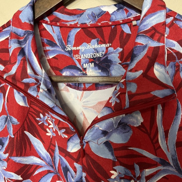 Tommy Bahama Island Zone Aubrey‎ Floral Flirtini Quarter Zip Top Medium Golf - Picture 3 of 7